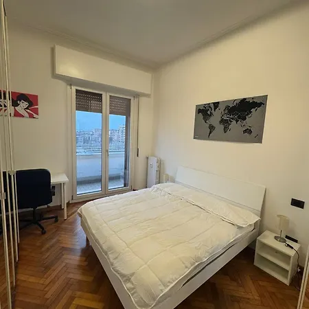 M2 Lambrate * Milánó