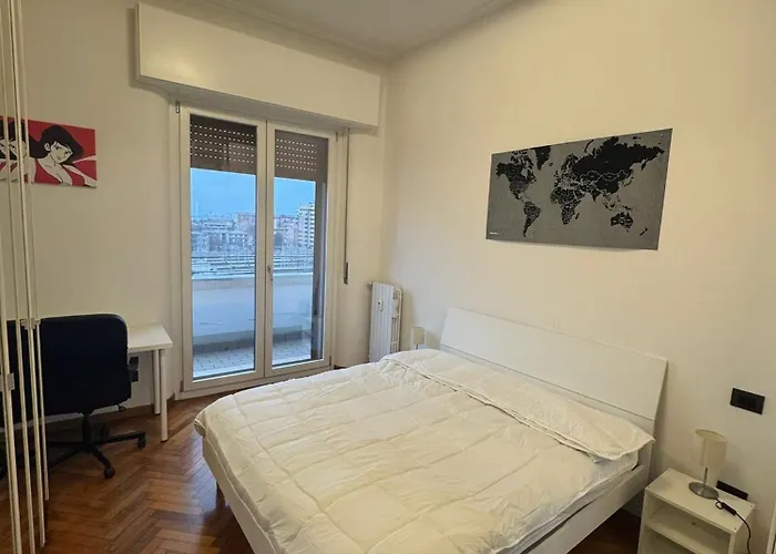 M2 Lambrate * Milánó