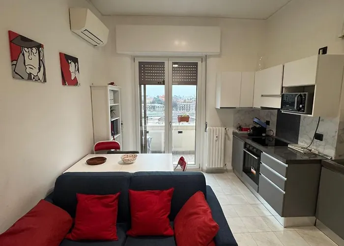 M2 Lambrate * Milánó